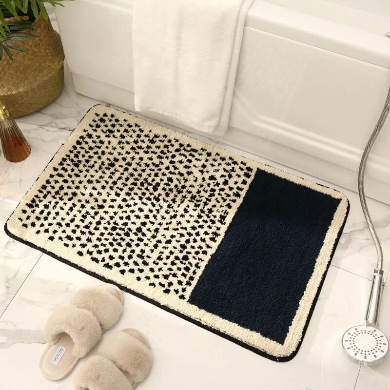 Abstract Bath Mat with Non-Slip Backing | NordicFlow