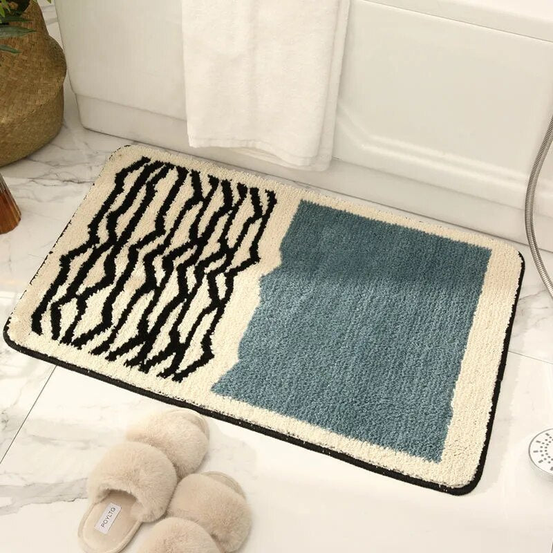 Abstract Bath Mat with Non-Slip Backing | NordicFlow