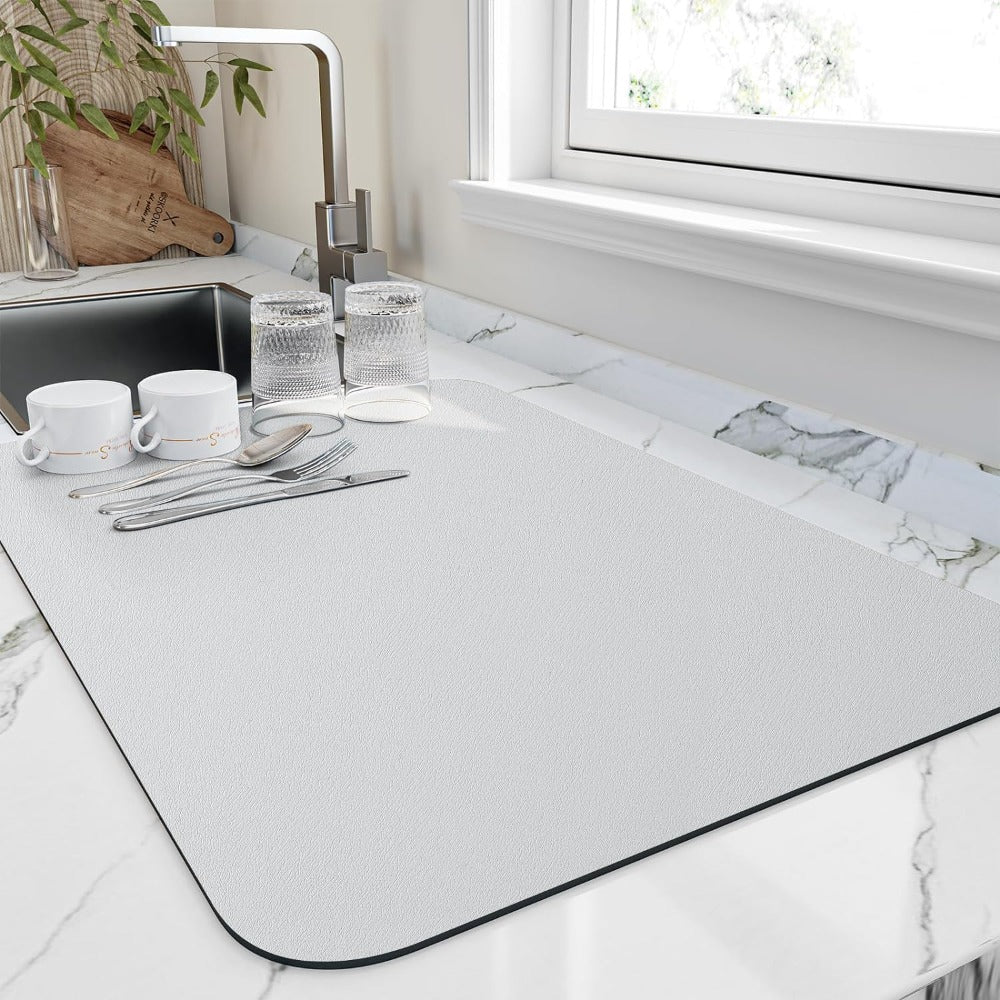 Fast-Drying Diatomite Kitchen Mat with High Absorption | AeroDry