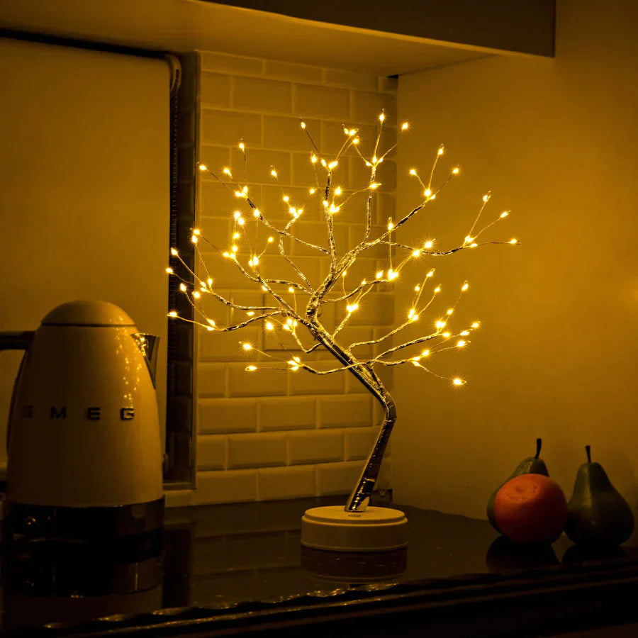 Handmade Tree Lamp with 108 LEDs | Lumivale