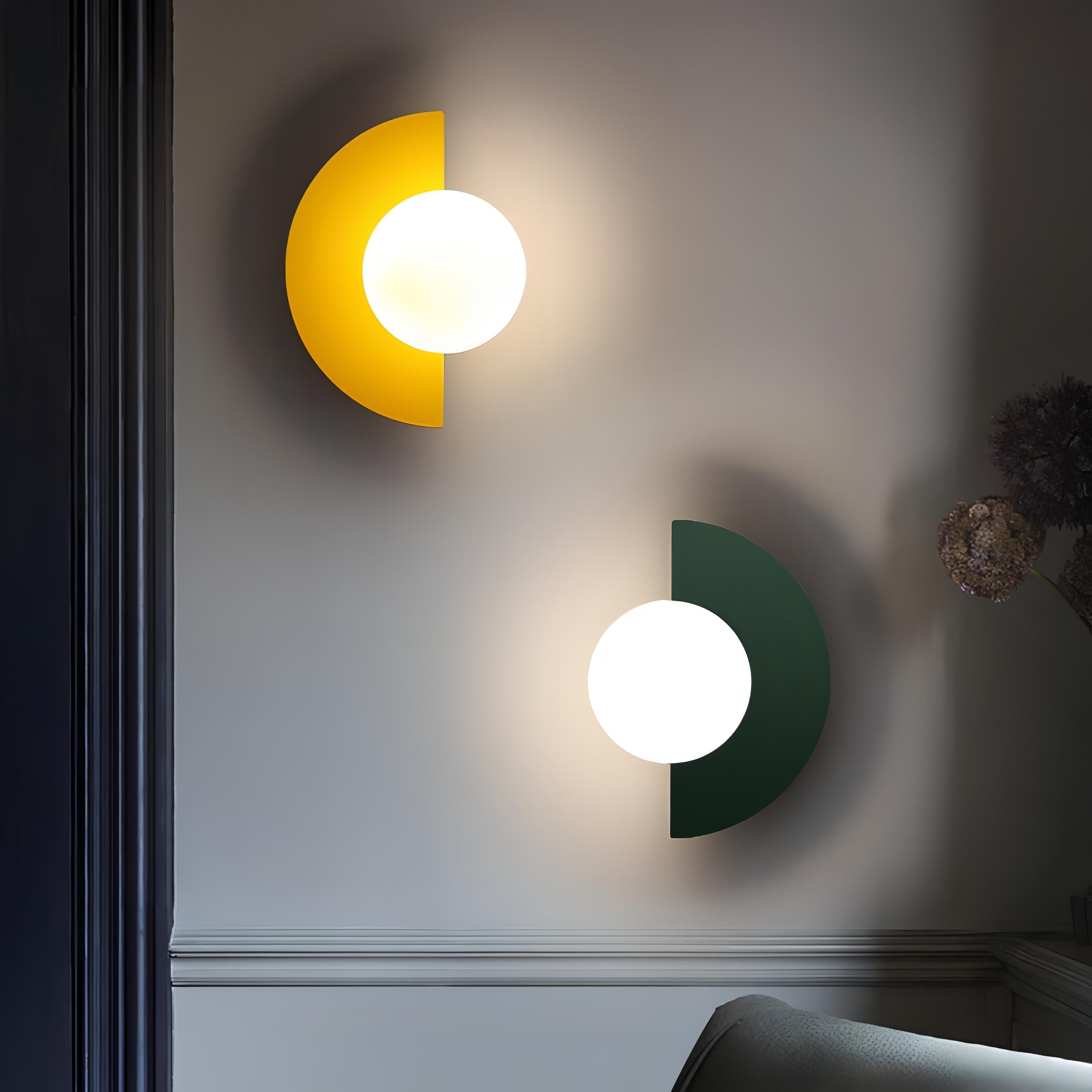 Nordic Semicircle Wall Lamp | Lumivisna