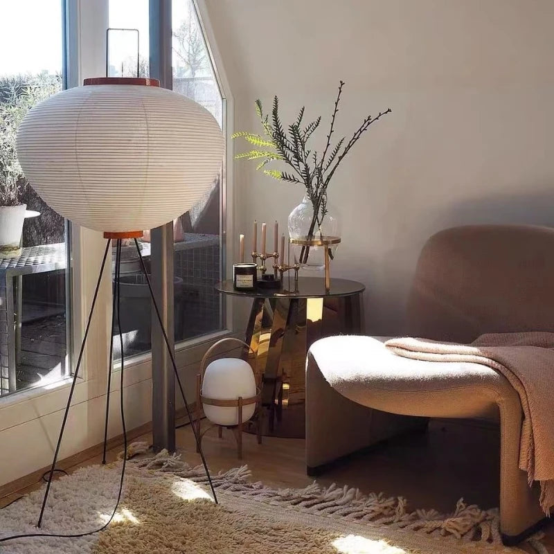 Rice Paper Floor Lamp with Wabi-Sabi Design | Tomari