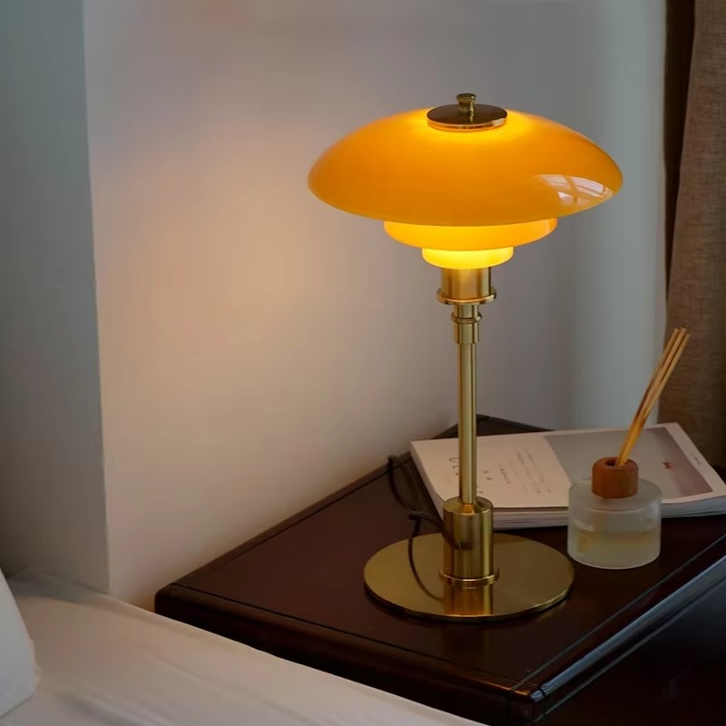 Scandinavian Table Lamp | Lumina