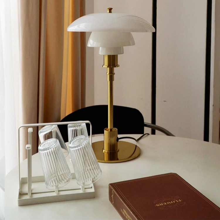 Scandinavian Table Lamp | Lumina