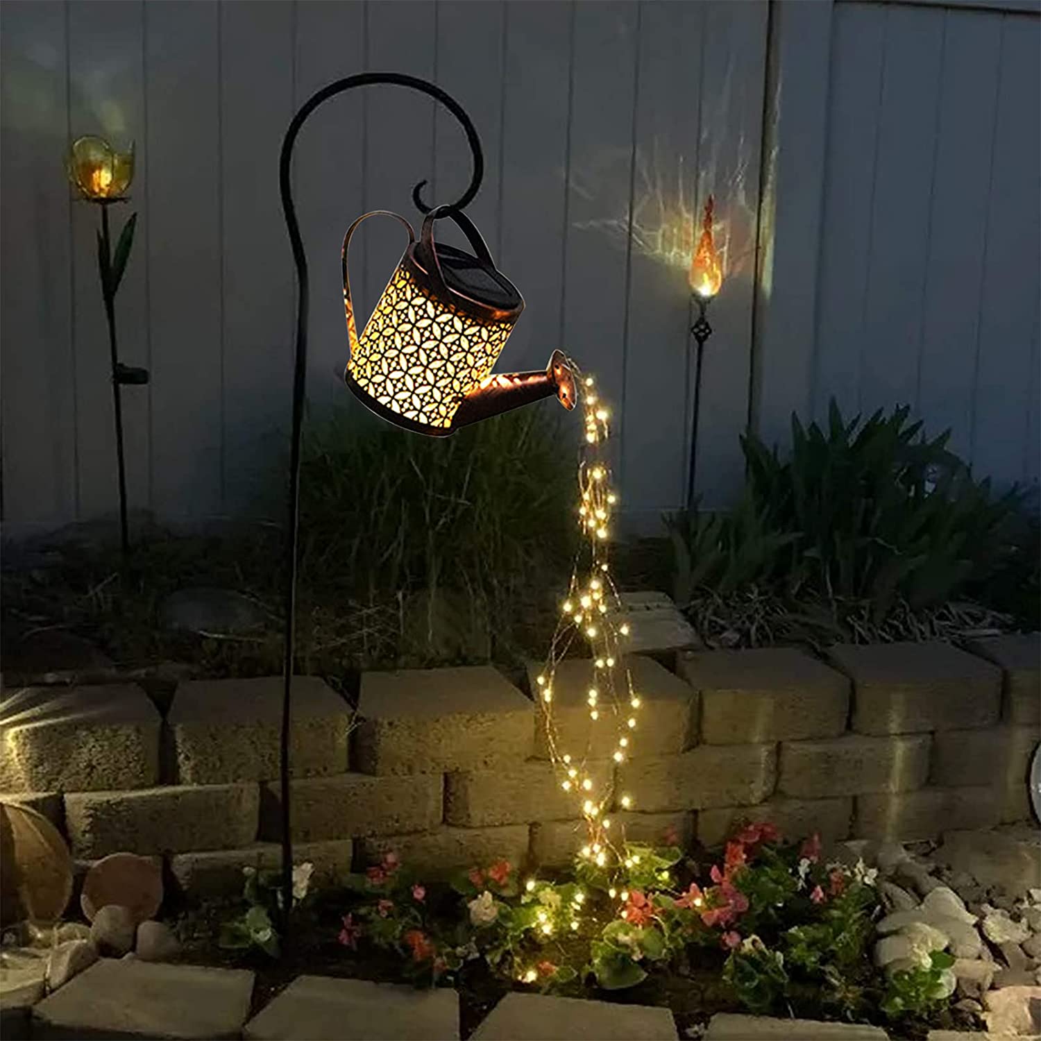Solar Powered Garden Lantern | Solivale