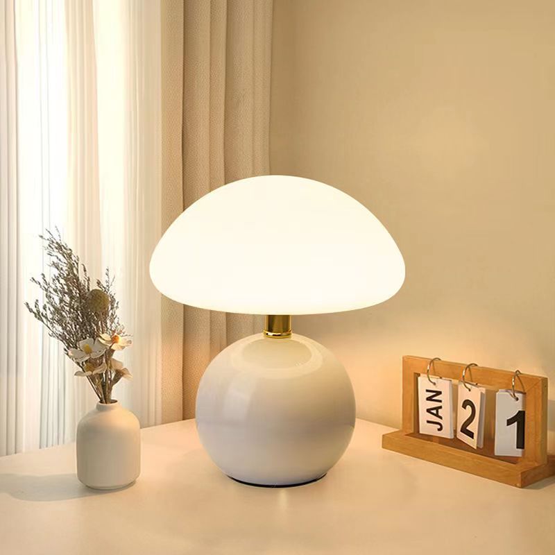 Mushroom Table Lamp | Glowviro
